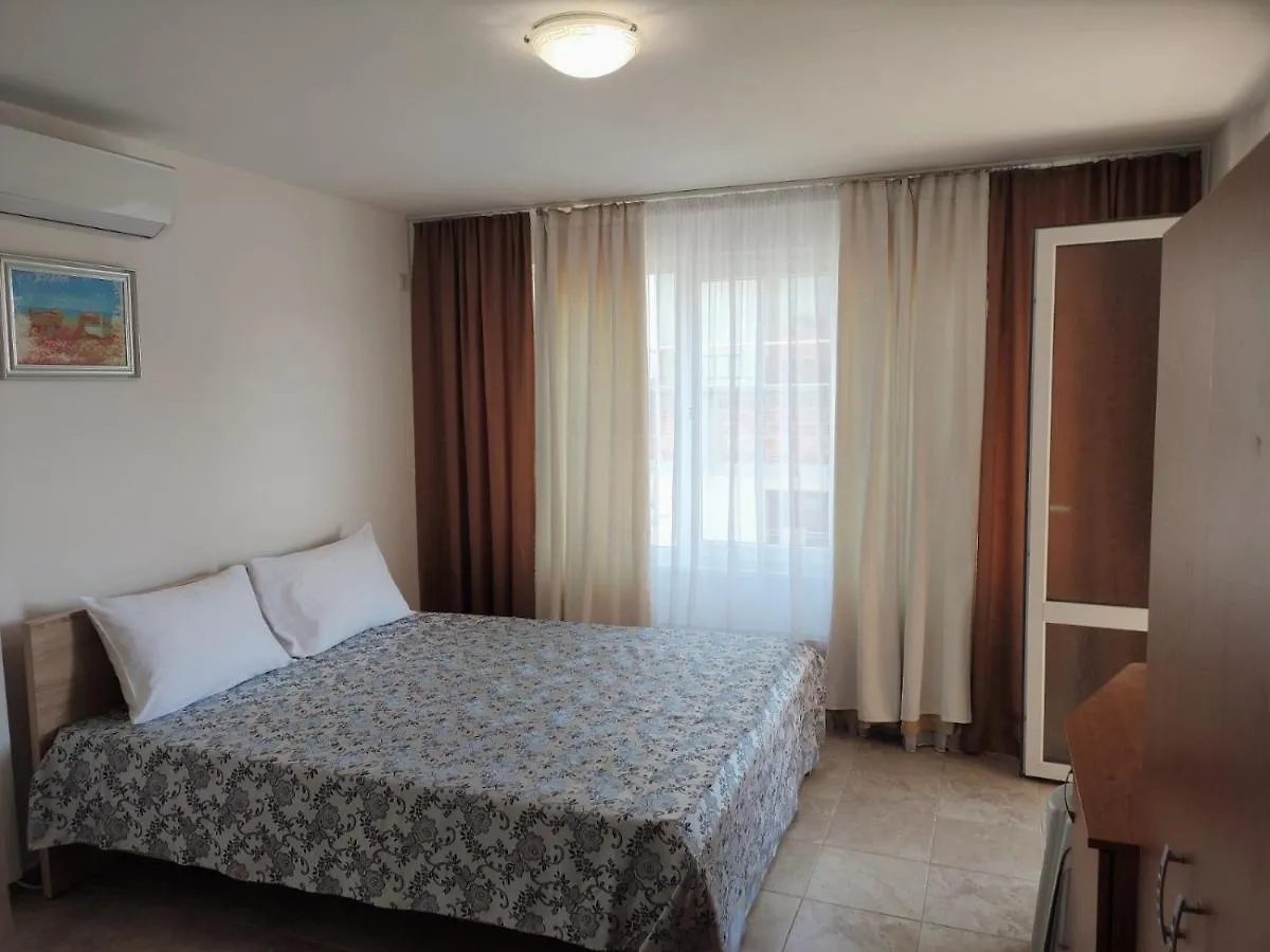 Veda Guest House Поморие 3*,  Болгария